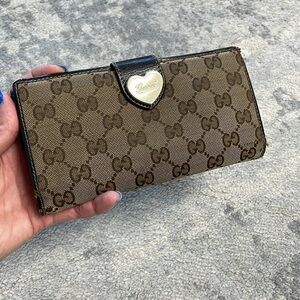 Gucci Monogram GG Continental Long Wallet Heart Flap Brown